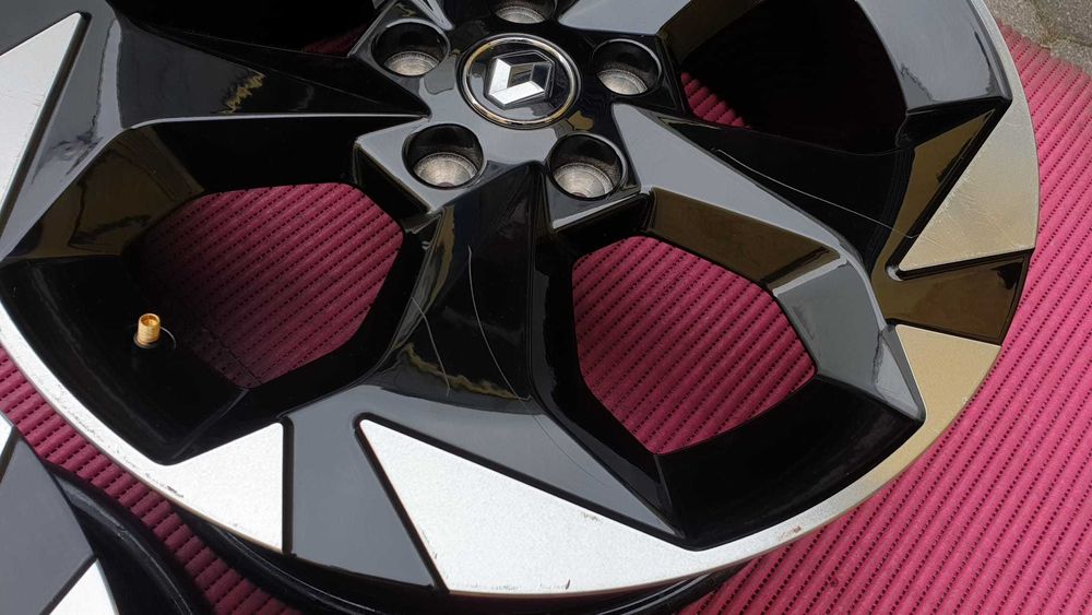 3683-Jantes 18 5x114.3 Originais Renault Captur E-Tech Hybrid