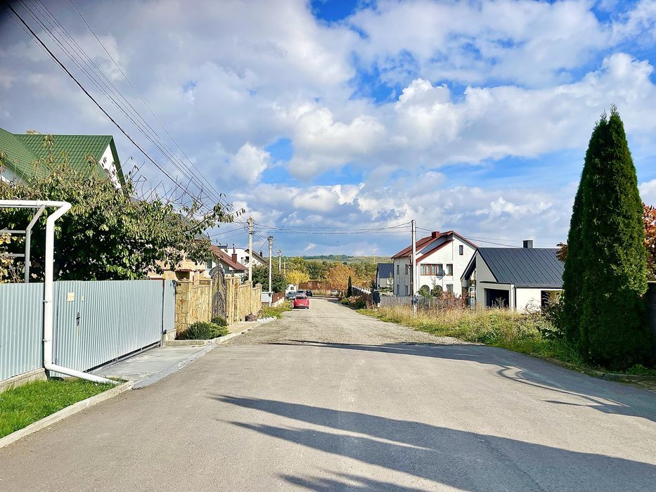 Продаж земельної ділянки 12 соток, рівна !