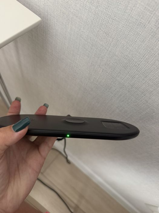 Бездротова зарядка  Baseus Smart 3-in-1 18W для iPhone / Apple Watch / AirPods