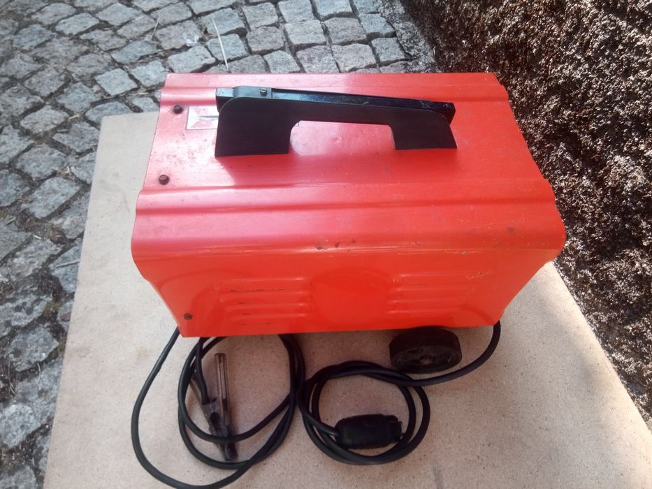 Aparelho de Soldar "CIFES 210 / 380"