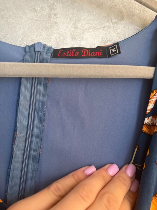 Дуже красиве плаття, розмір М