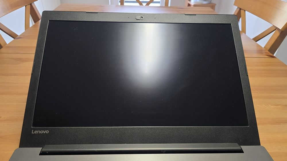 Laptop Lenovo Ideapad 330-17AST