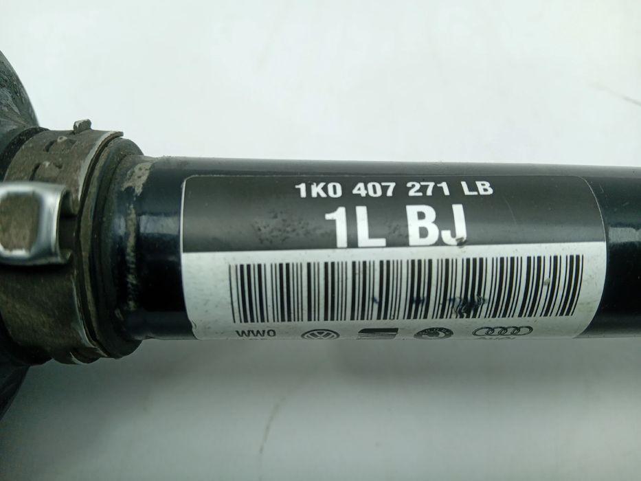 Transmissão frente esquerda AUDI A3 (8V1, 8VK)