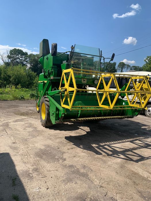 Комбайн Джон Дир 935