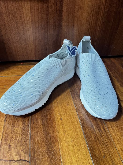 Світло-сірі жіночі сліпони Caprice