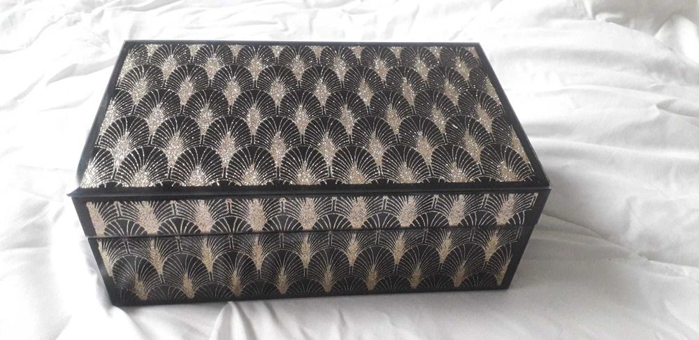 Guarda-joias elegante