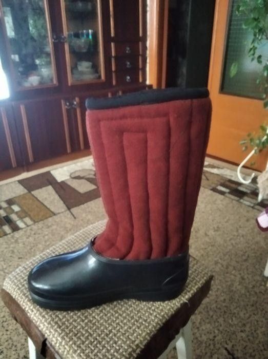 Продам бурки ручной работы, Мужские с галошами, новые,