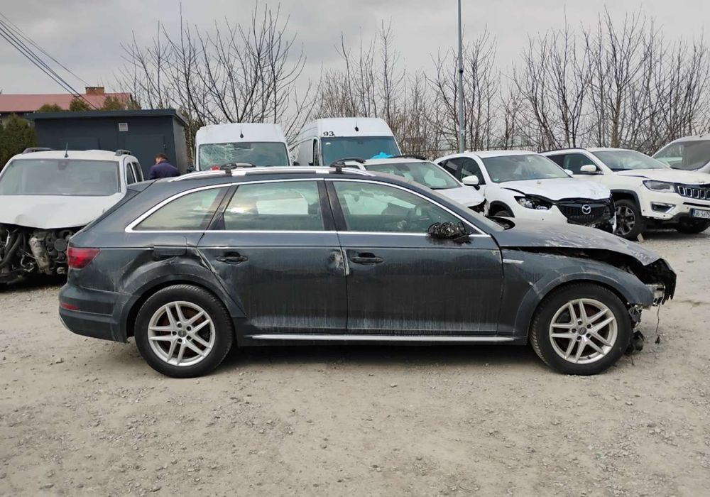 Audi A4 Allroad 2018r, ALLROAD 2.0 Benzyna QUATTRO. AUTOMAT. Uszkodzony. Poobijany.