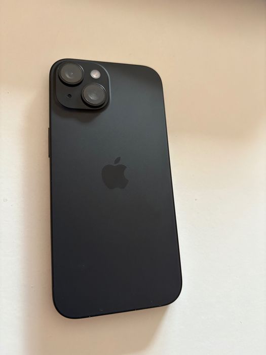 APPLE iPhone 15 (6.1'' - 128 GB - Black)64584408564867122
