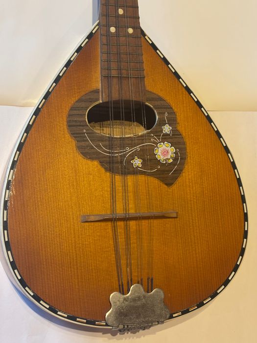 mandolina płaska MF-1 kształt portugalski