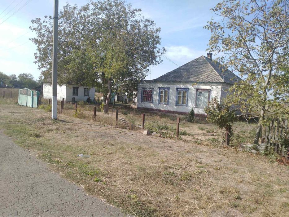 Будинок в селі Підпільне