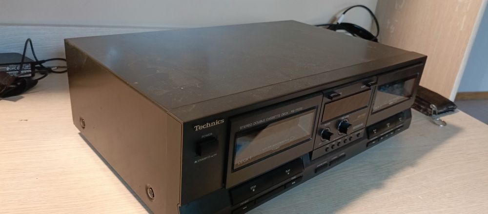 Magnetofon Technics rs tr232