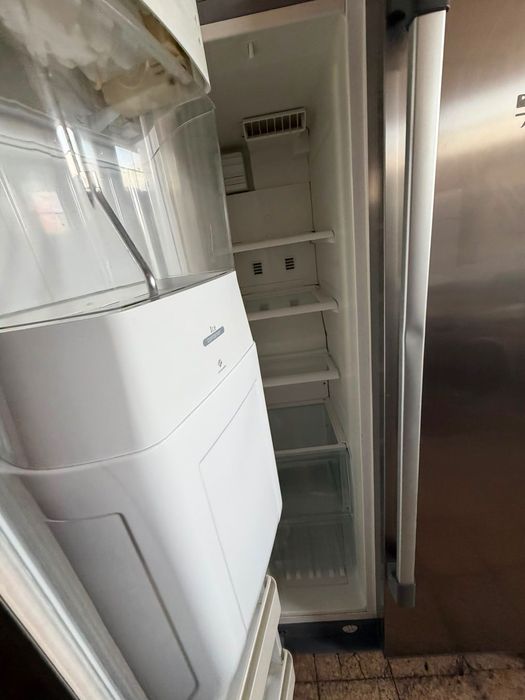 Frigorífico americano HOTPOINT