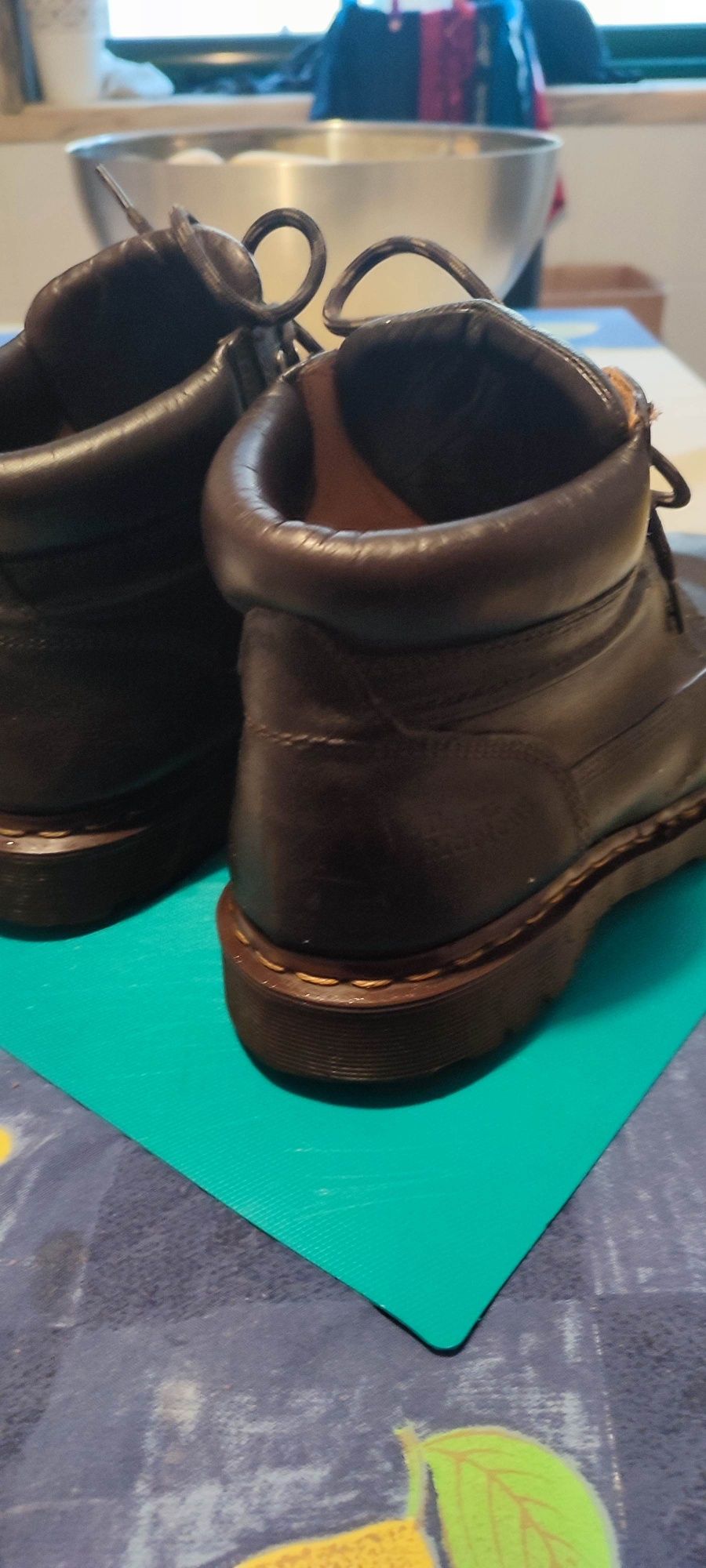 Dr. Martens anos 90 Vialonga OLX Portugal