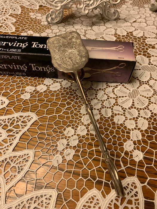 щипцы посеребренные для пирожных