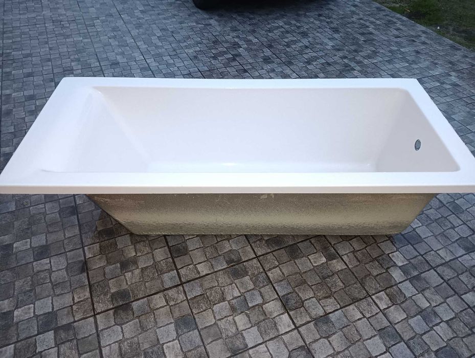 Vendo banheira 170cm x 75cm, muito bom estado