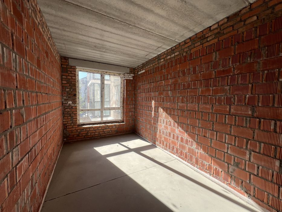 • Без комісії | Продам 1-кімнатну квартиру | Ірпінь | 35,2 м² | Центральний парк | газове опалення |