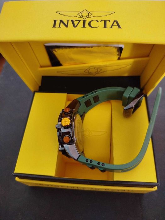 Хронограф Invicta Bolt