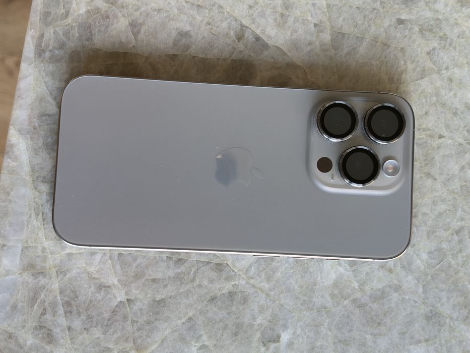 iPhone 15 pro 128 GB Titan - stan bdb