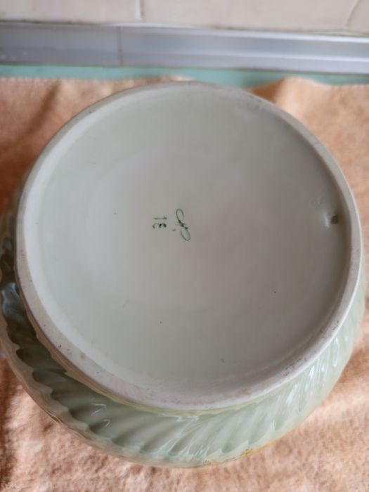 Супница, фарфор.