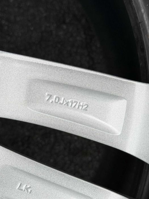 Felgi aluminiowe RcDesign 17" 5x100 7J ET43 Audi Seat Skoda Vw Toyota