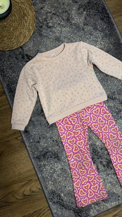 Комплект на дівчинку