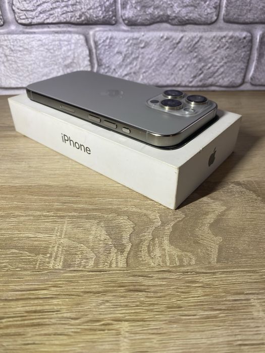 iPhone 15 pro 128gb