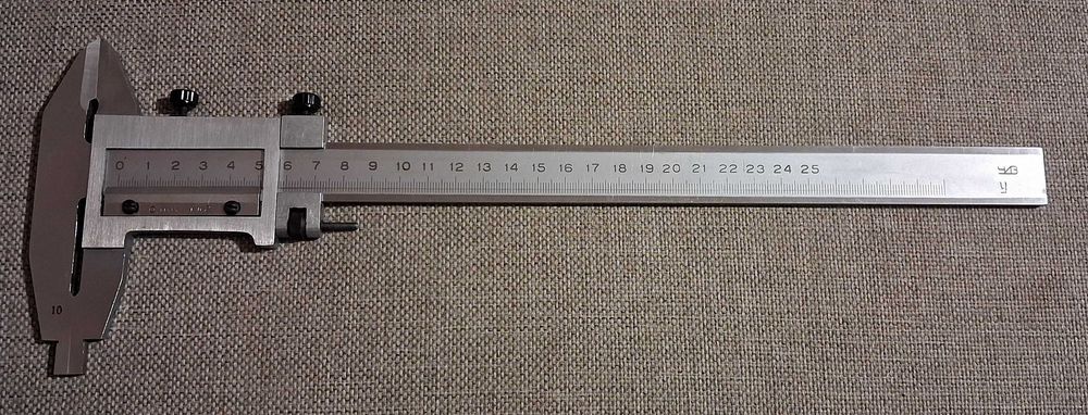 suwmiarka 250 mm ZSRR Czelabińskie Zakłady Narzędziowe