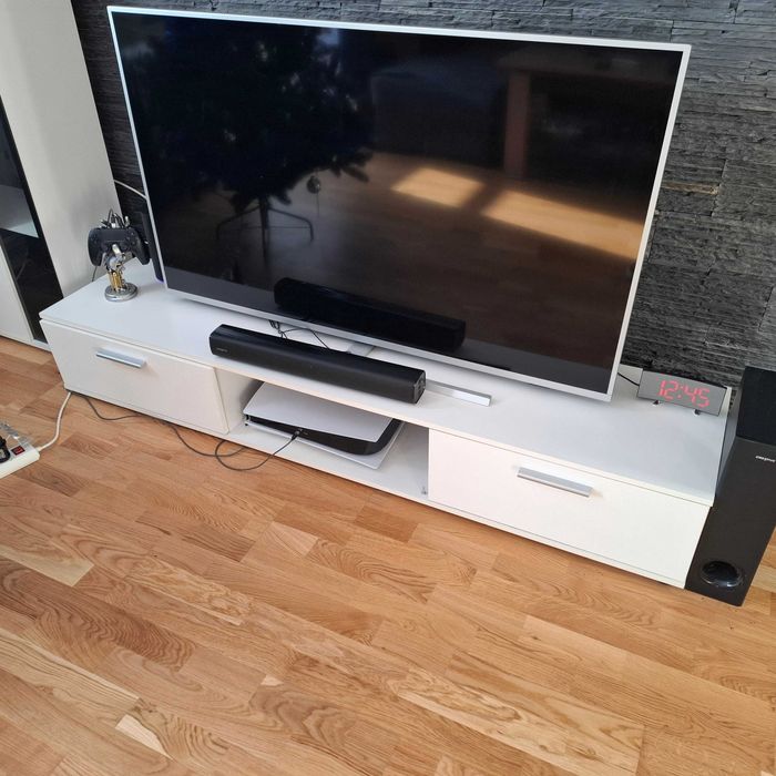 Meblościanka biała