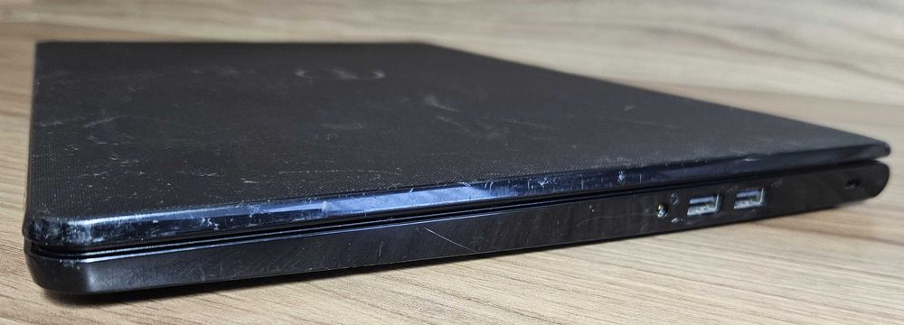 Laptop Dell Inspiron 15 3552  Celeron/8GB/240GB SSD 15,6" Nowa BAT