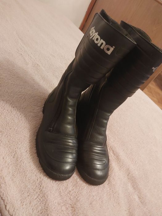 Buty Daytona Frey 39,5 skóra naturalna