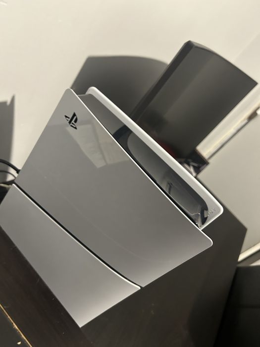 Ps5 slim digital 1tb ler a descrição