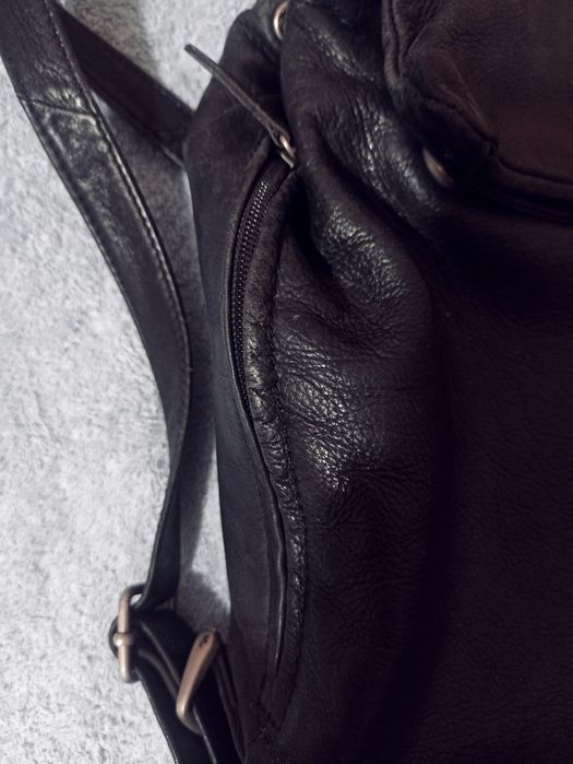 Рюкзак кожаный! Бренд!