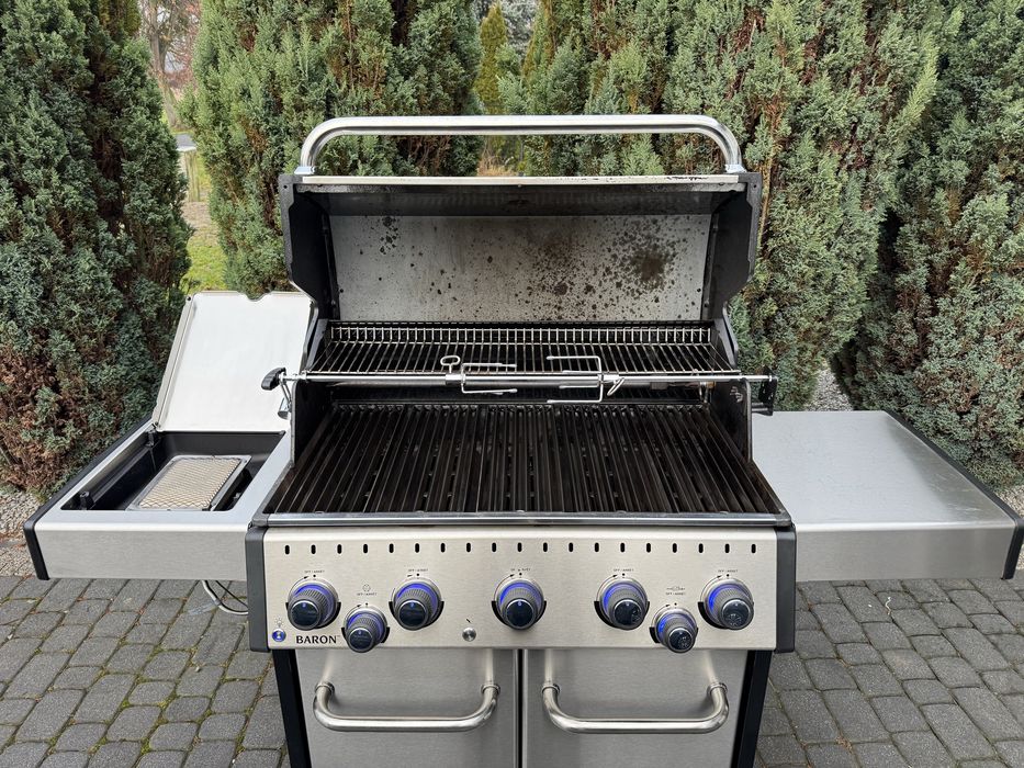 Grill Broil King Baron 590S z palnikiem IR
