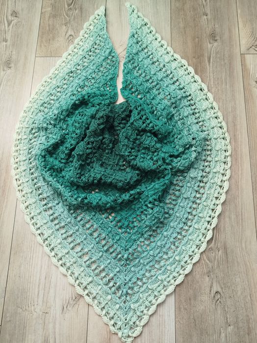 Chusta szydełkowa