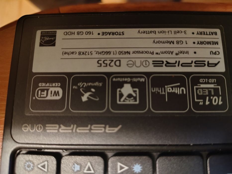Netbook Acer Aspire One D255 | Sprawny +  zasilacz
Opis: