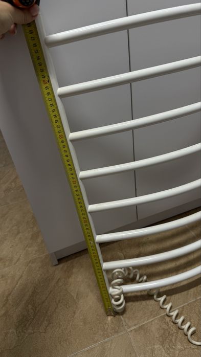 Сушилка для рушників нова