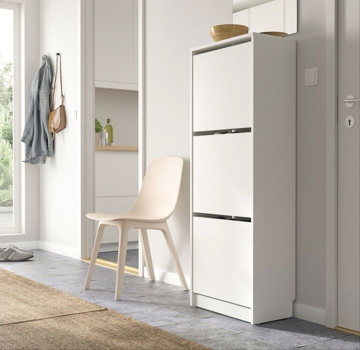 Sapateira branca ikea
