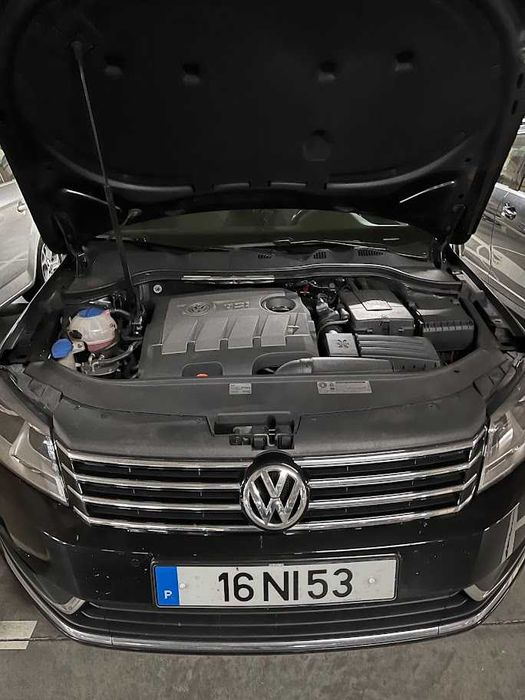 VW Passat 1.6 TDI BlueMotion carro de garagem 60,000km