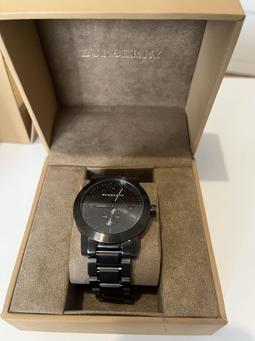 Burberry- the city- 9902