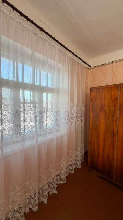Продаж будинку біля Кременця