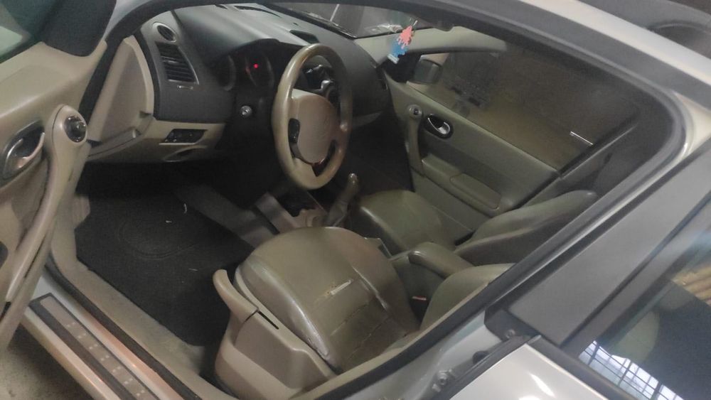 Renault Megane Break 1.5 dCi impecável