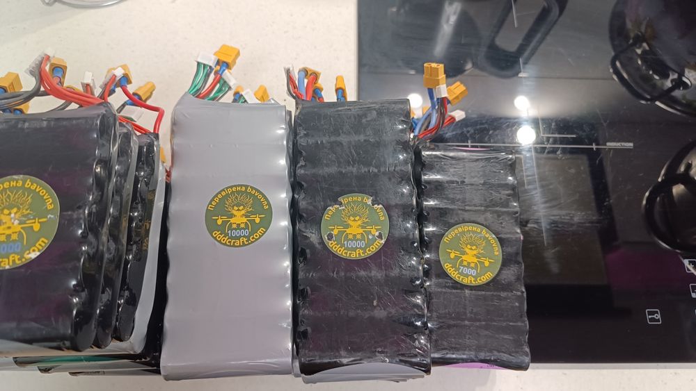 Дополнительные батарейки на Mavic, Matrice