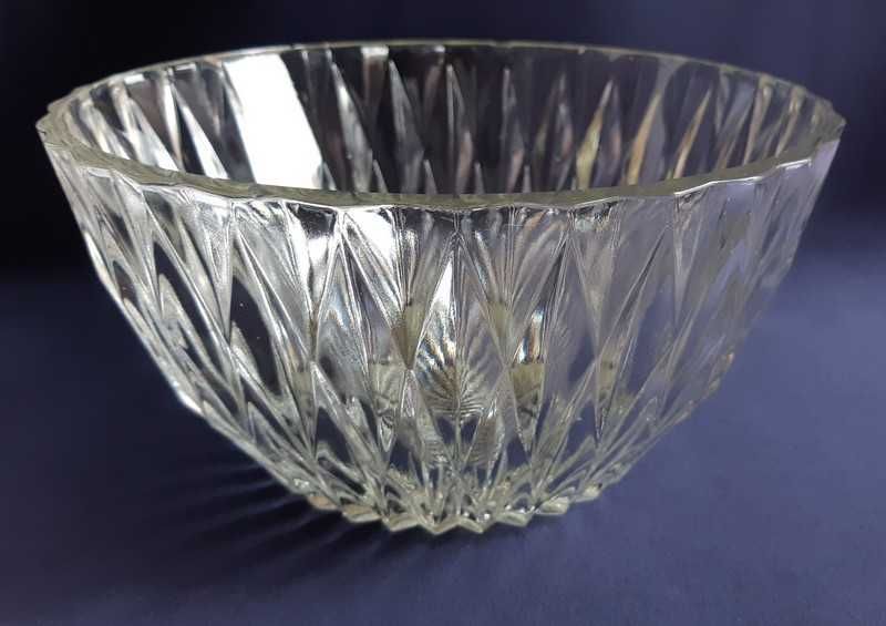 Салатник круглый стеклянный