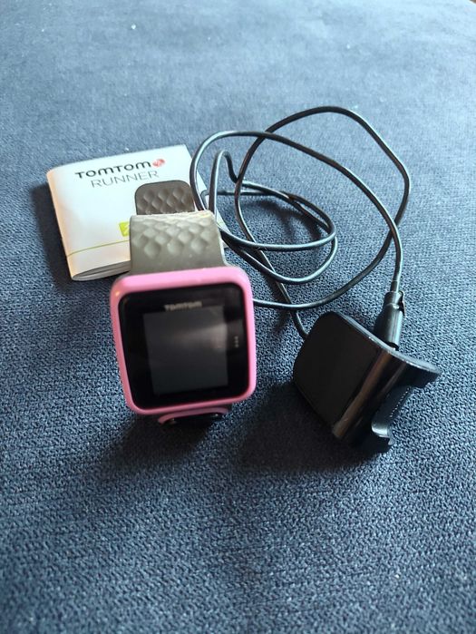 Relógio GPS TomTom Runner – Ideal para Corrida – Com Carregador