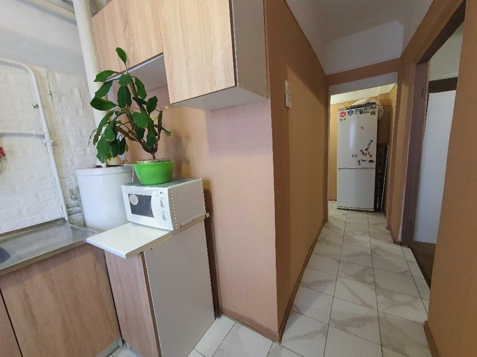 Продається 2 кімнатна квартира в районі 36699