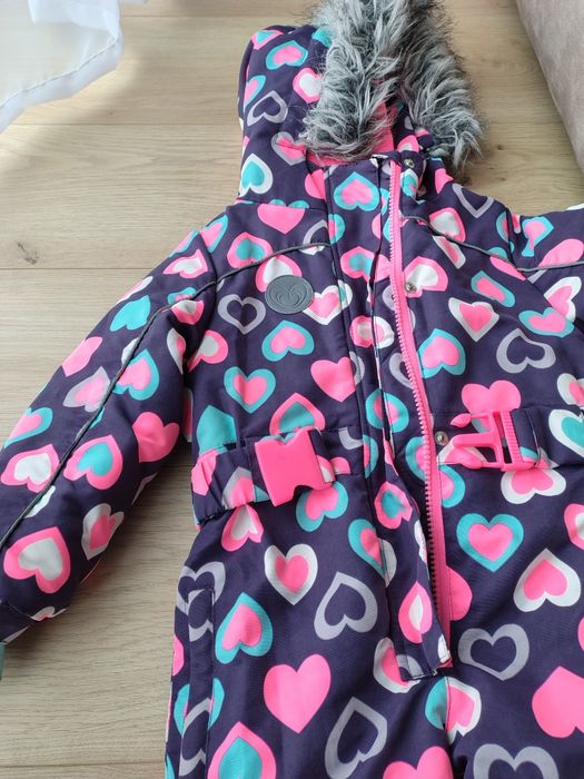 Kombinezon śniegowy na śnieg zimowy