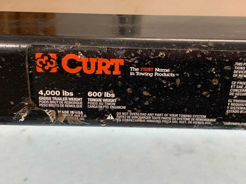 Фаркоп Subaru Outback 2014-2019 Curt комплект квадрат + вставка шар