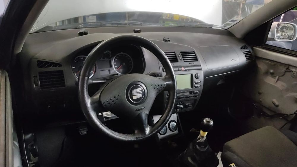 Tablier Seat Ibiza 6K2 1.9 tdi 110cv ASV de 2000