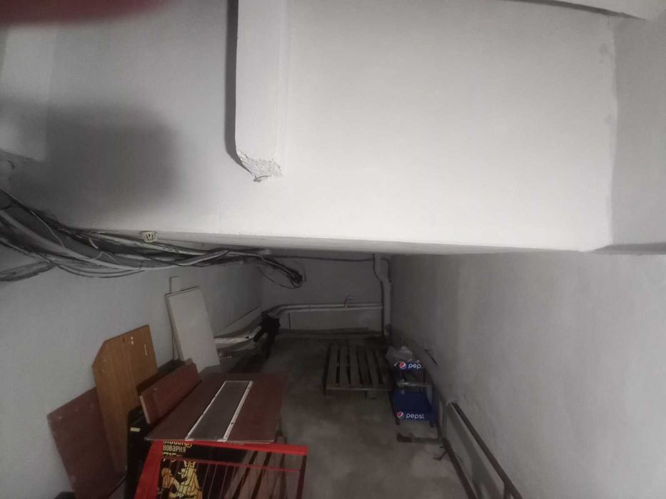 Продам комерційне приміщення,по вул.Студенська,р-н Щасливого. - View 4